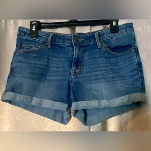 Mossimo Women’s Jean Shorts- Size 8